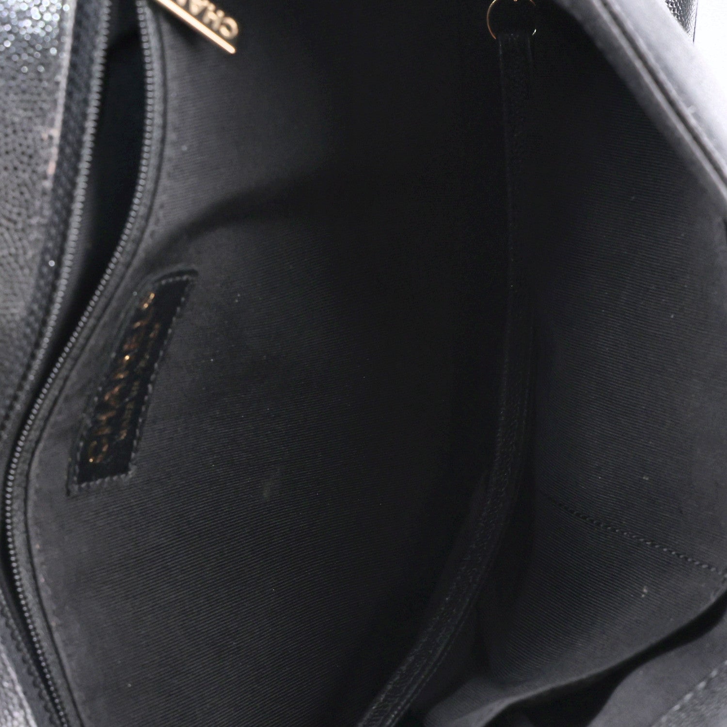 Caviar Quilted Large Boy Flap Black