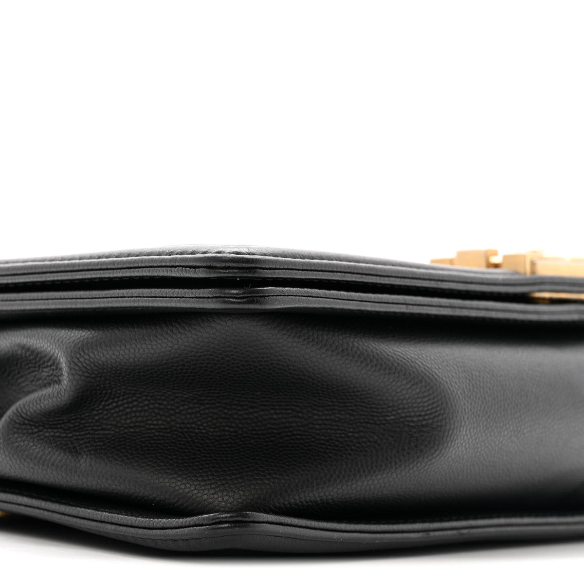 Caviar Quilted New Medium Boy Flap Black