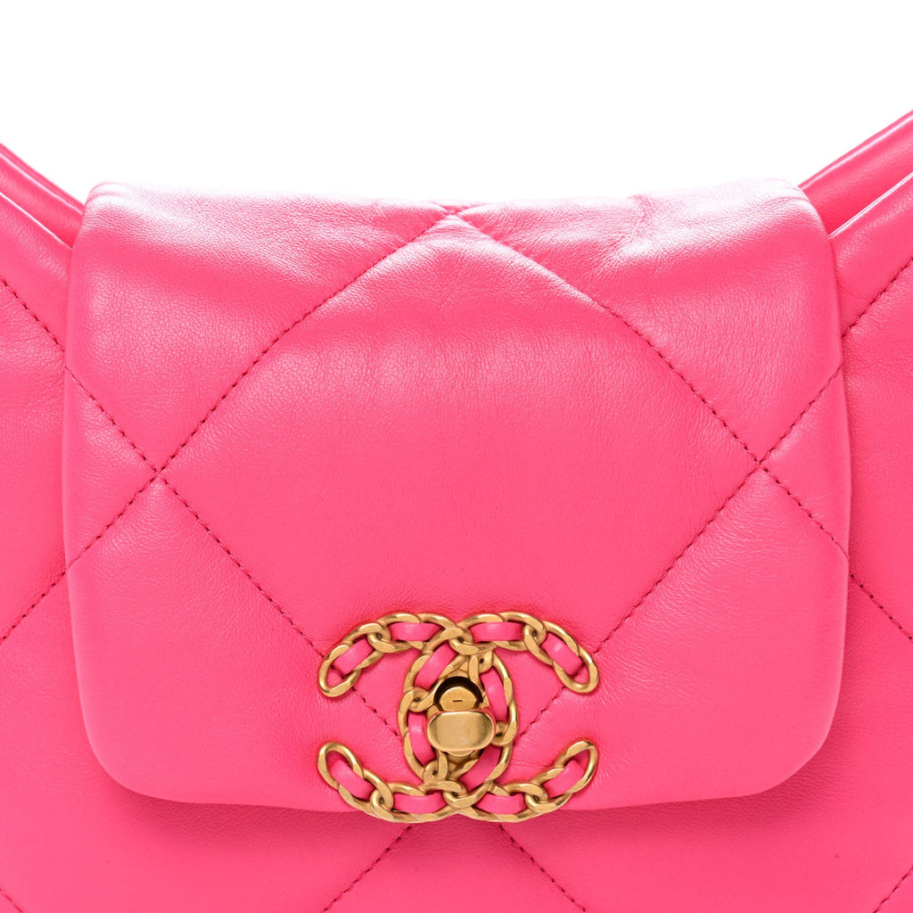 Lambskin Quilted Chanel 19 Hobo Fuchsia