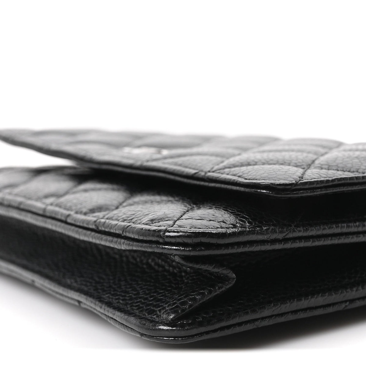 Caviar Quilted Wallet on Chain WOC Black