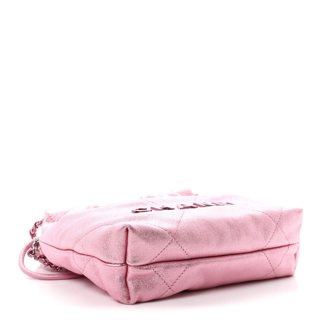 Metallic Lambskin Lacquered Monochrome Quilted Mini Chanel 22 Pink