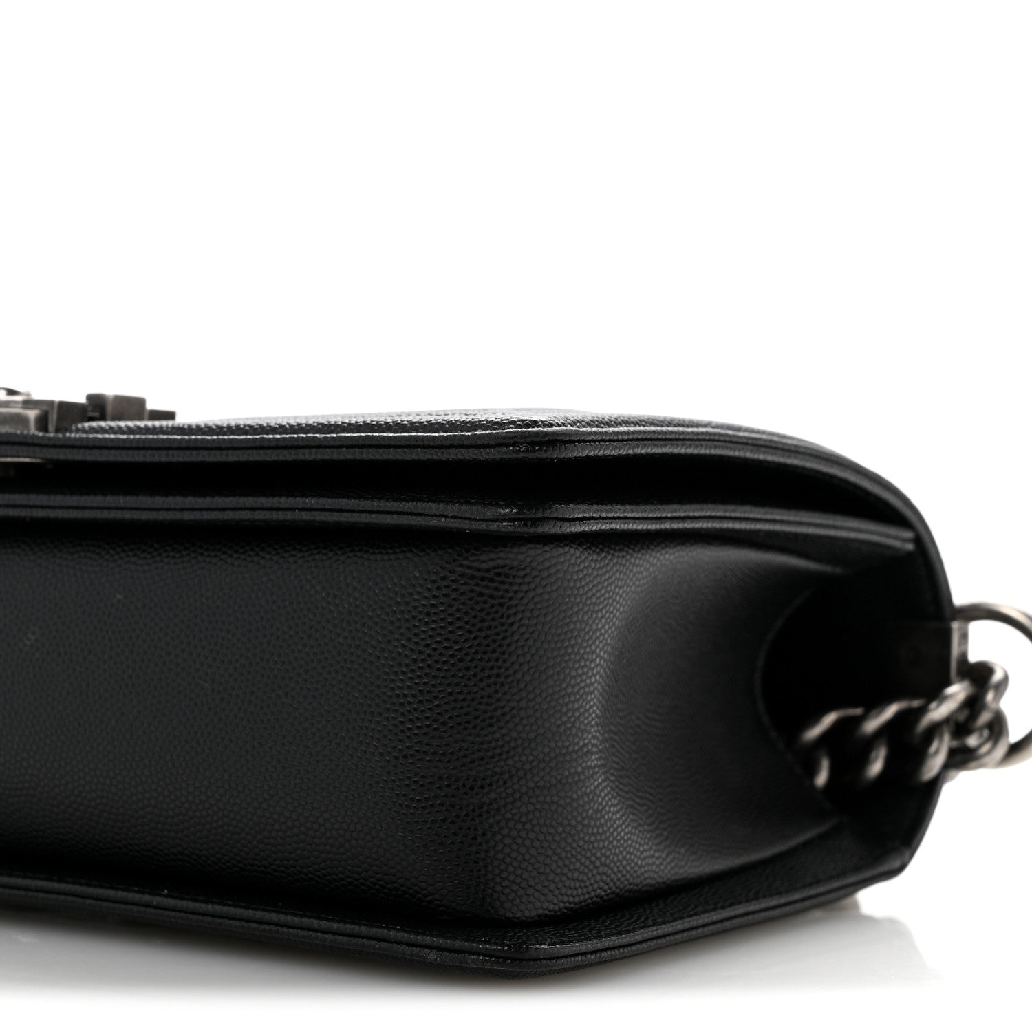 Caviar Quilted Medium Boy Flap Black