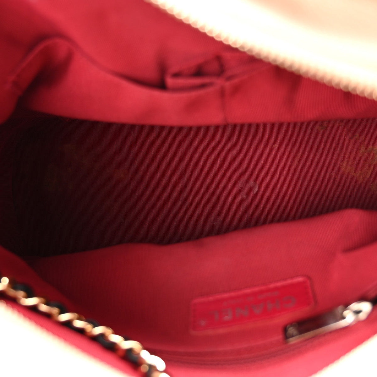 Aged Calfskin Quilted Medium Gabrielle Hobo Beige Black