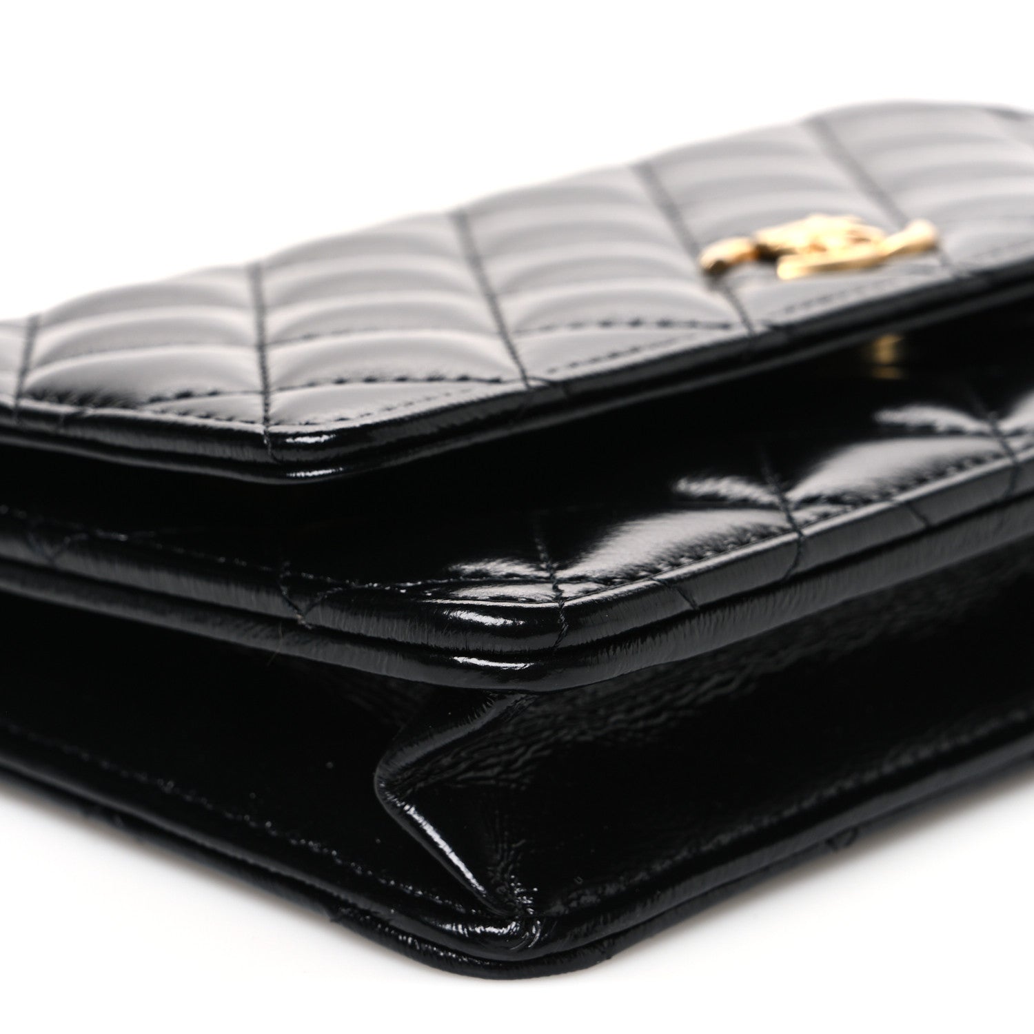 Shiny Lambskin Quilted CC Bow Wallet on Chain WOC Black