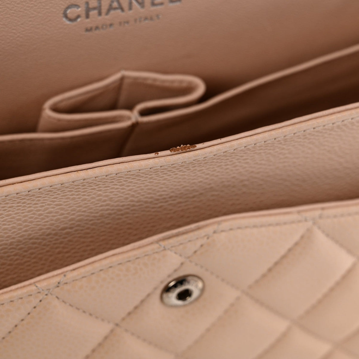 Caviar Quilted Jumbo Double Flap Light Pink