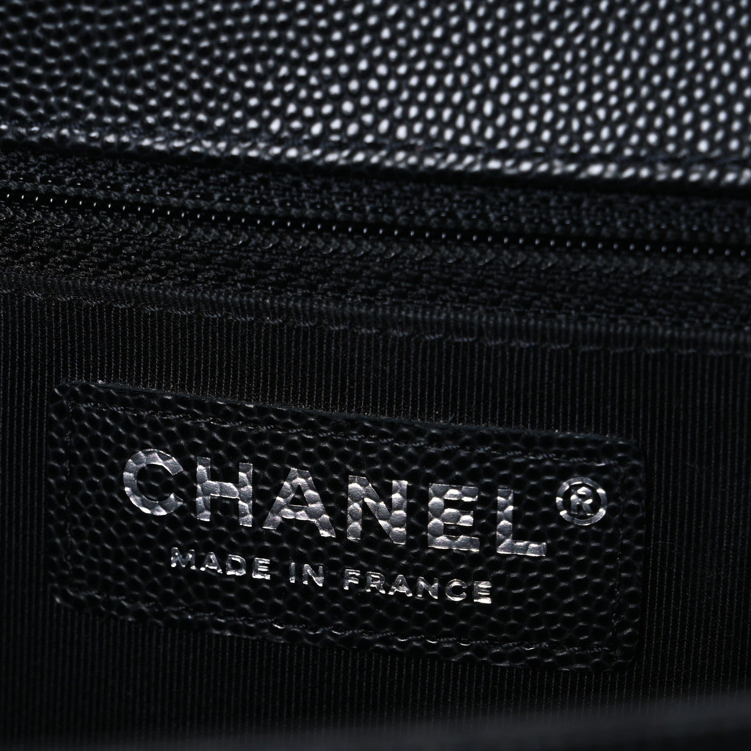 Caviar Quilted New Medium Boy Flap Black