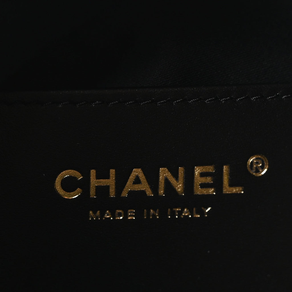 Caviar Quilted Medium Chanel 25 Handbag Black