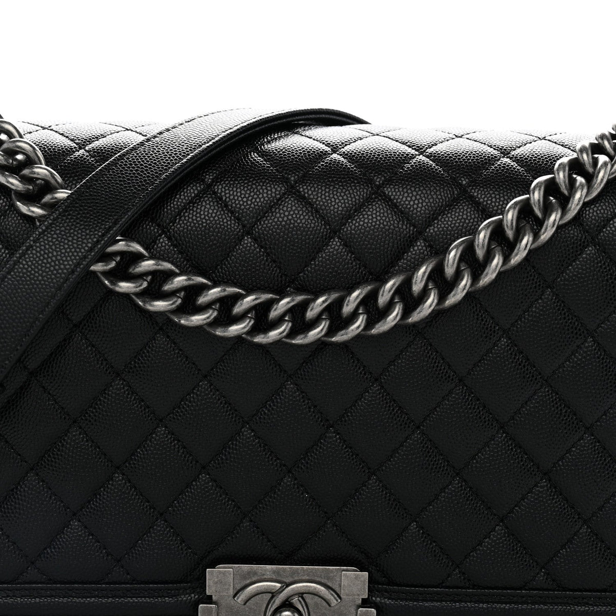 Caviar Quilted New Medium Boy Flap Black