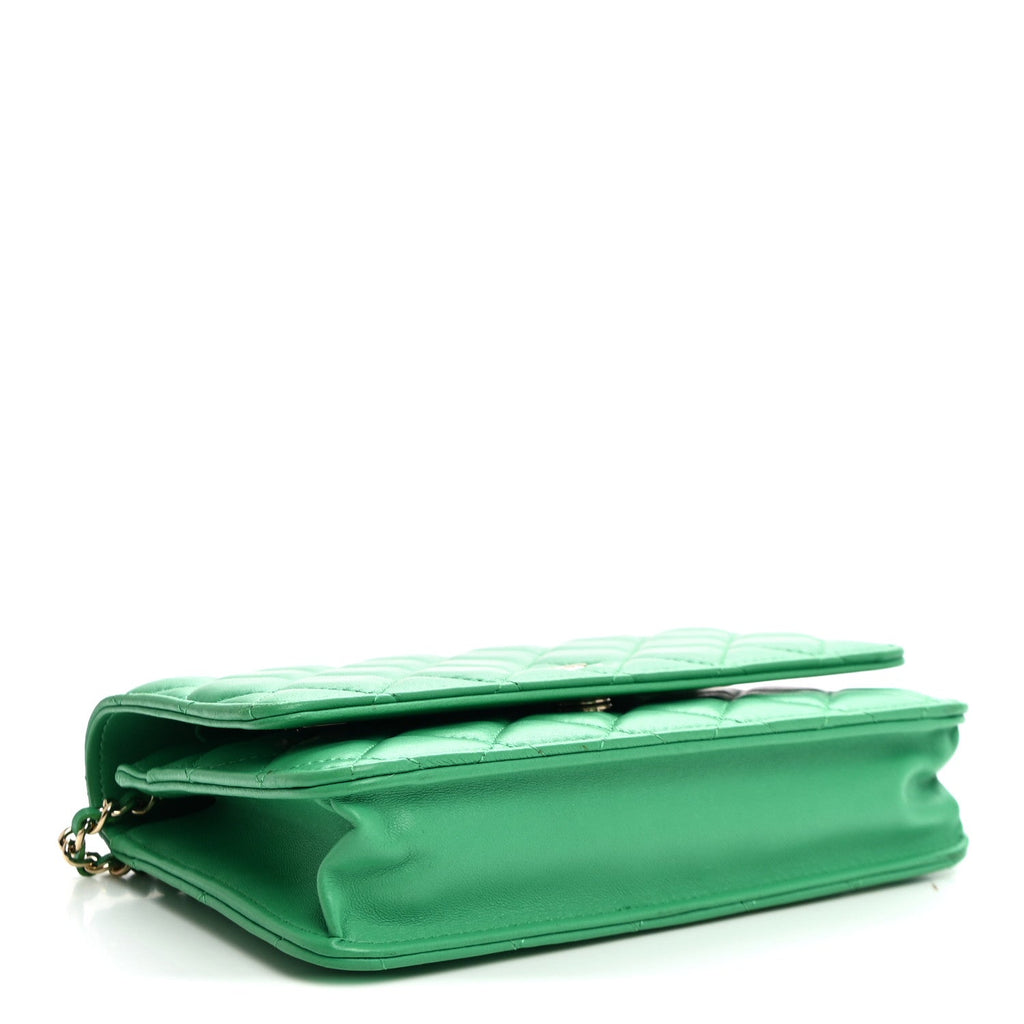 Lambskin Quilted Wallet On Chain WOC Green