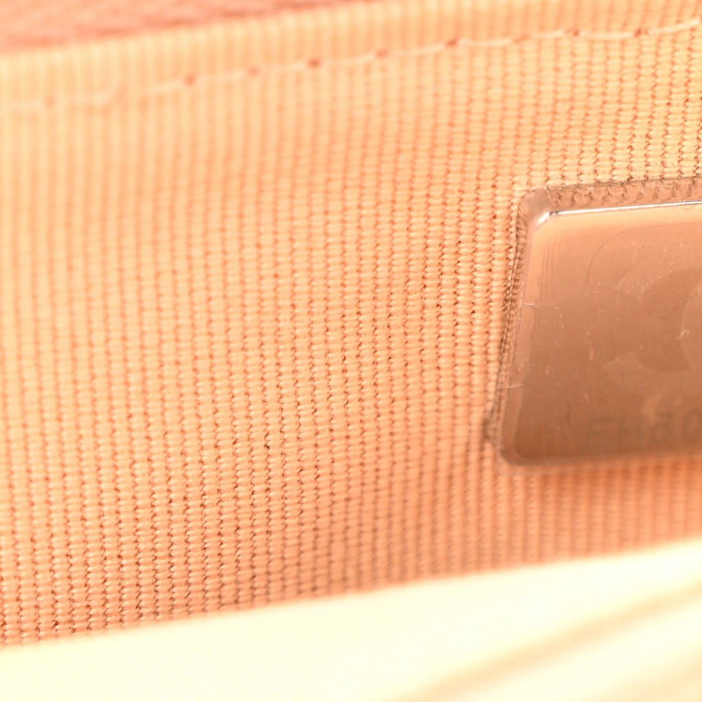 Caviar Quilted Wallet on Chain WOC Beige