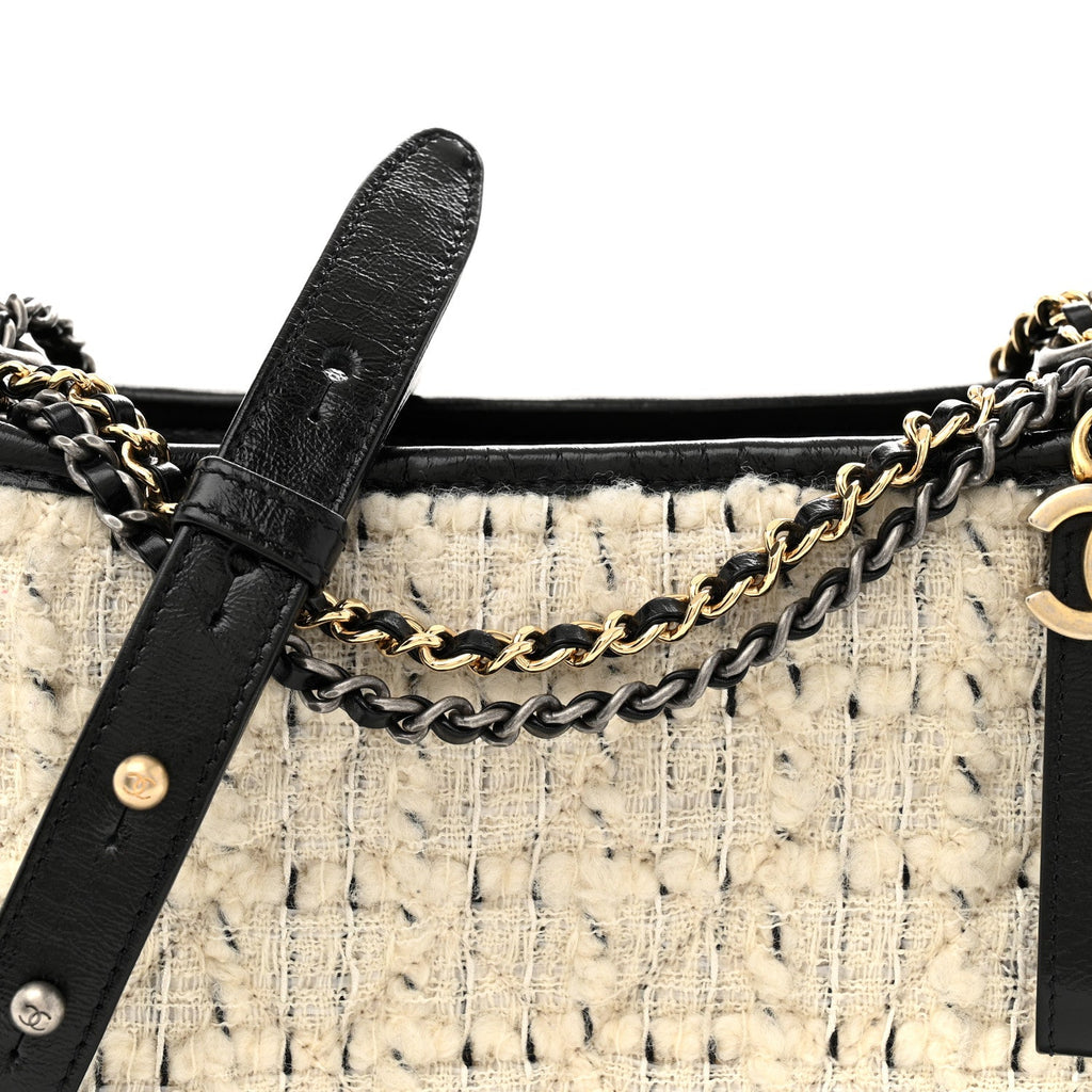 Tweed Calfskin Quilted Small Gabrielle Hobo Ivory Black