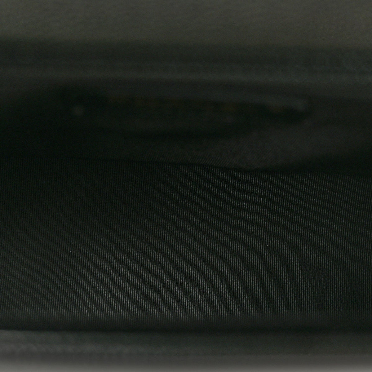 Caviar Quilted New Medium Boy Flap Black