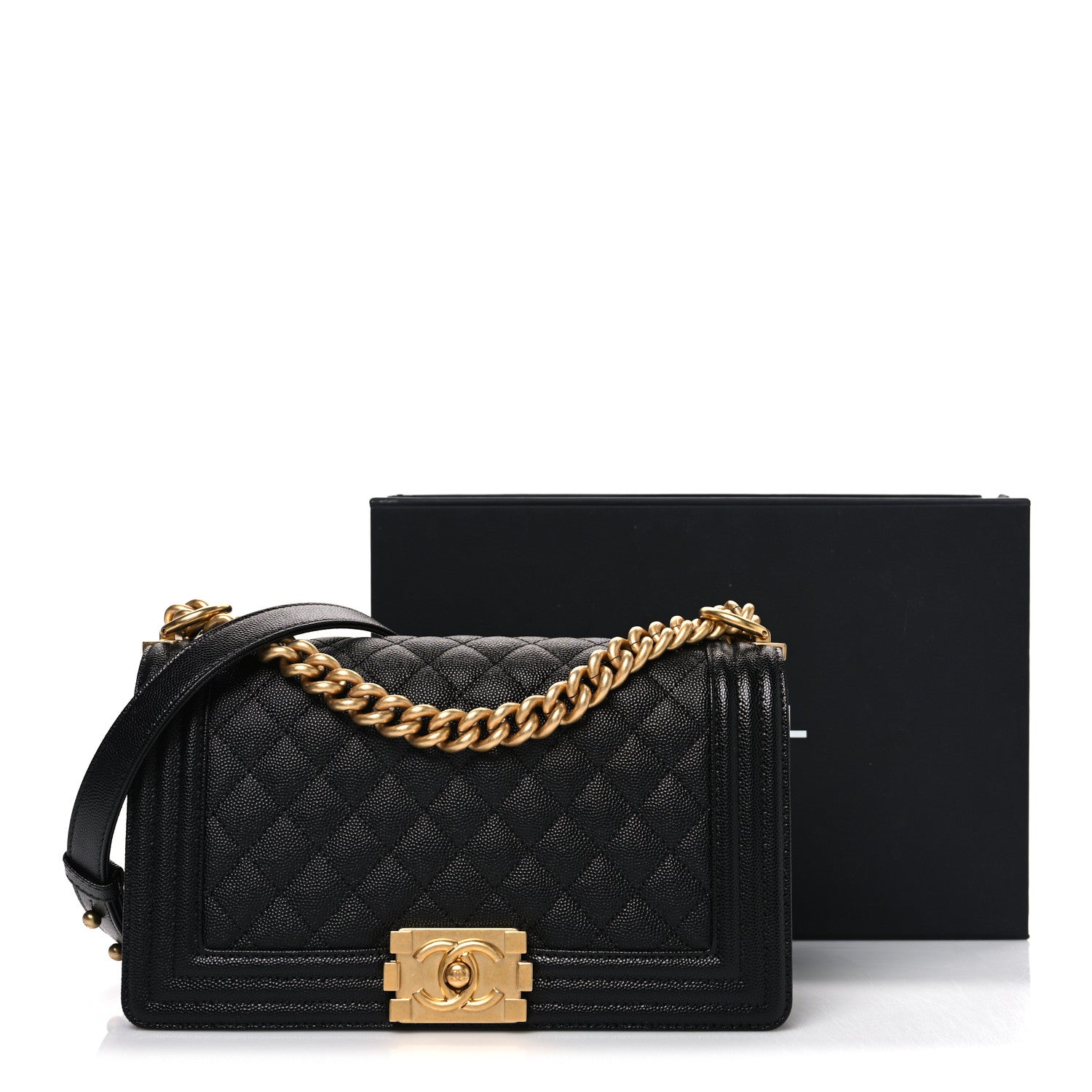 Caviar Quilted Medium Boy Flap Black