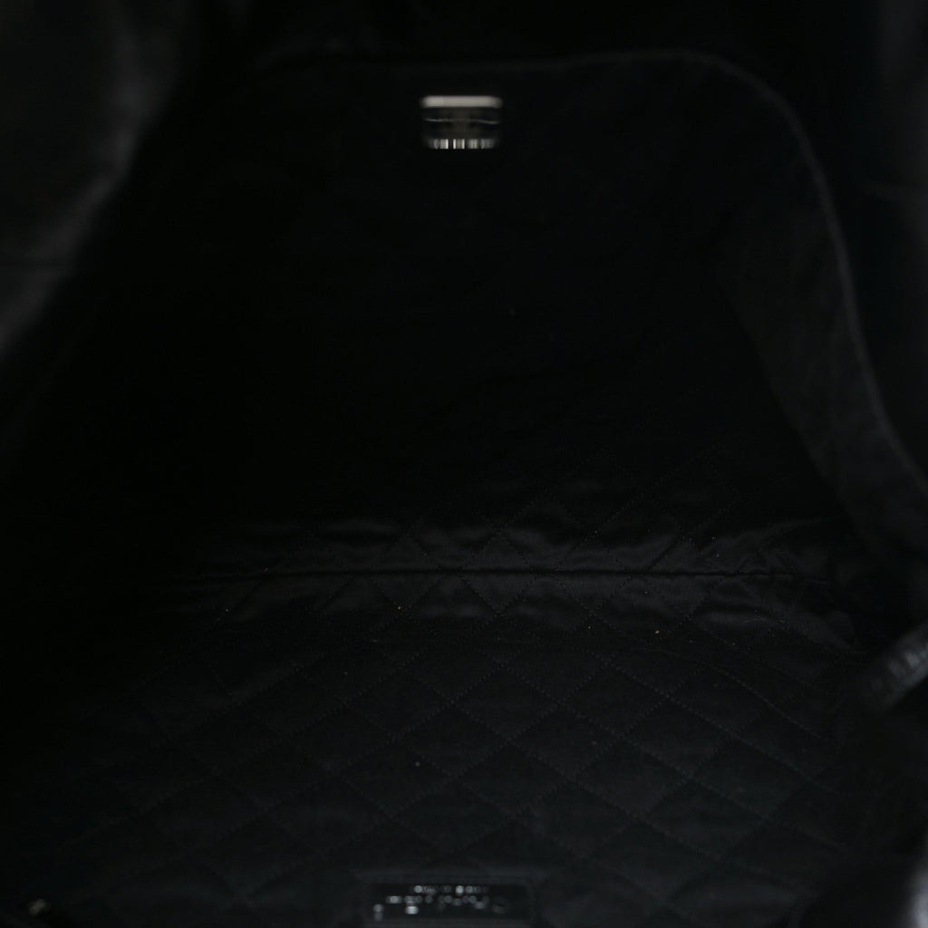 Shiny Calfskin Quilted Large Chanel 22 So Black