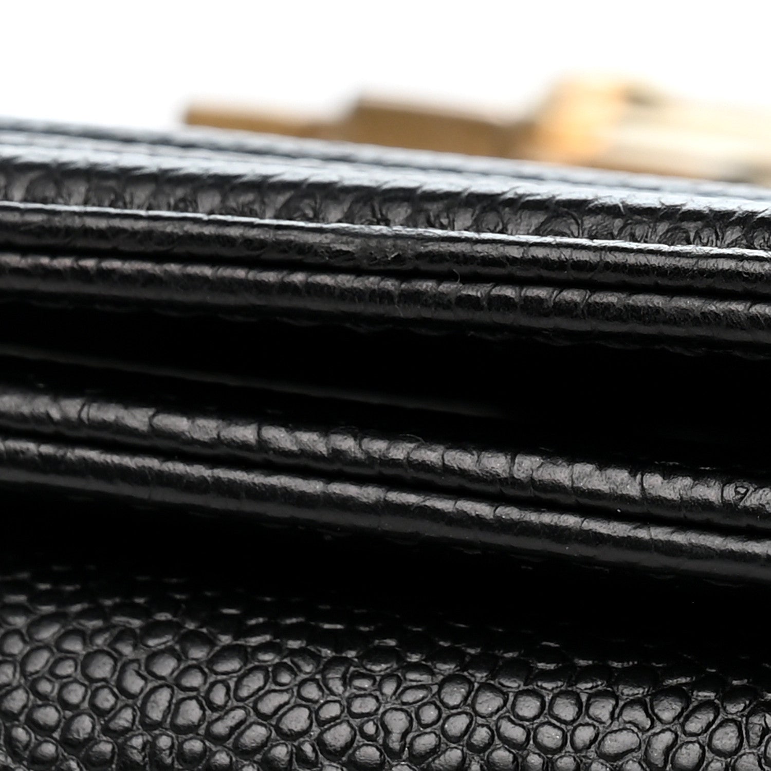 Caviar Chevron Quilted New Medium Boy Flap Black