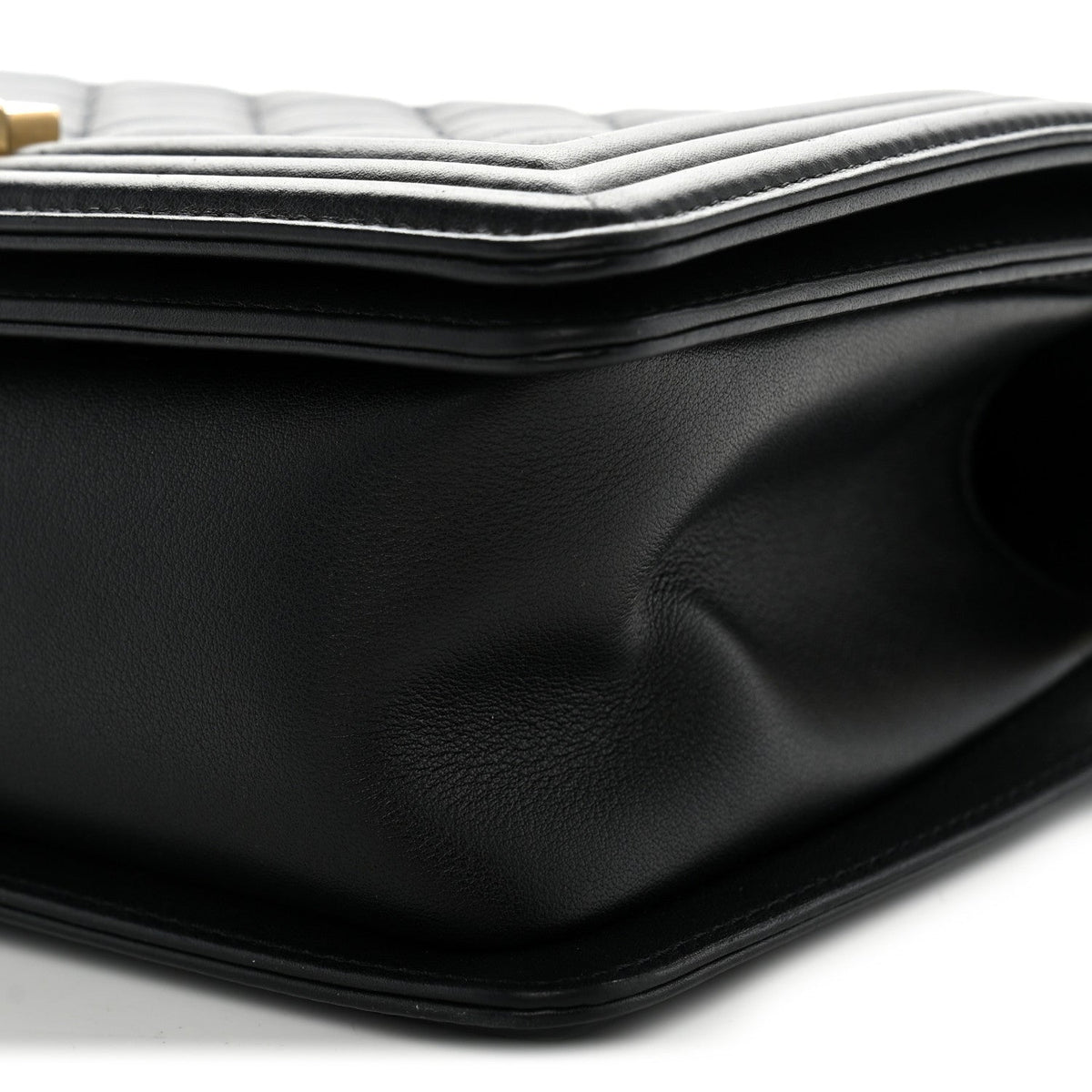 Calfskin Quilted Medium Boy Flap Black