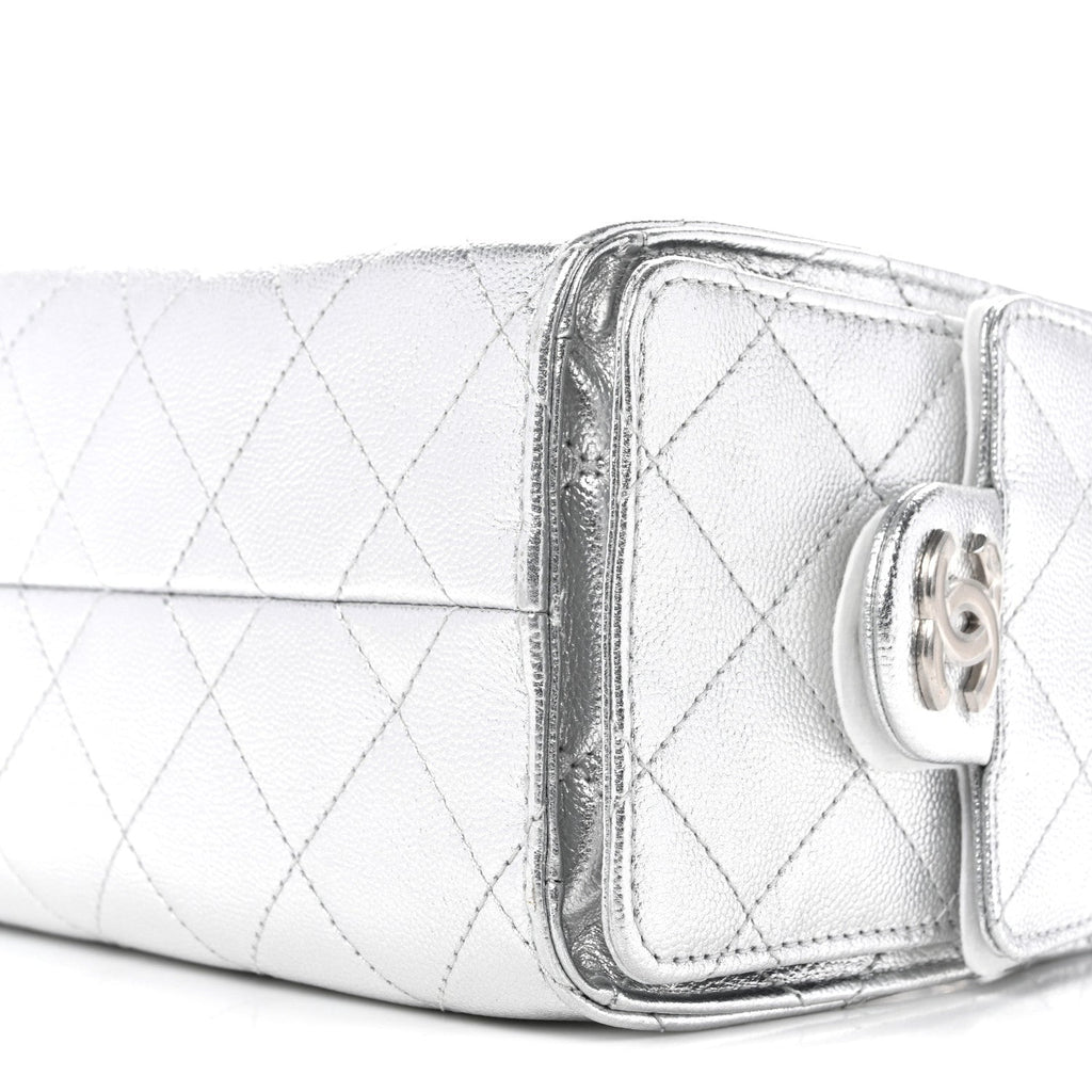 Metallic Caviar Quilted Mini Chanel 25 Handbag Silver