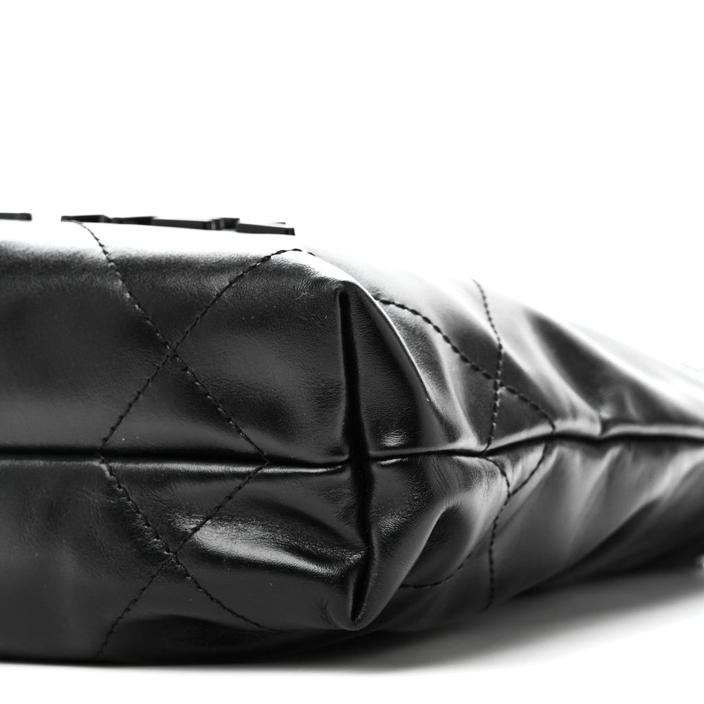 Shiny Calfskin Quilted Mini Chanel 22 So Black