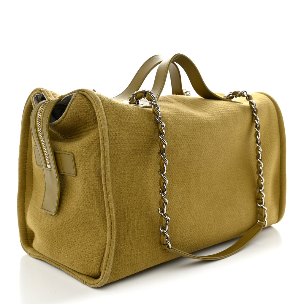 Mixed Fibers Large Deauville Bowling Bag Green