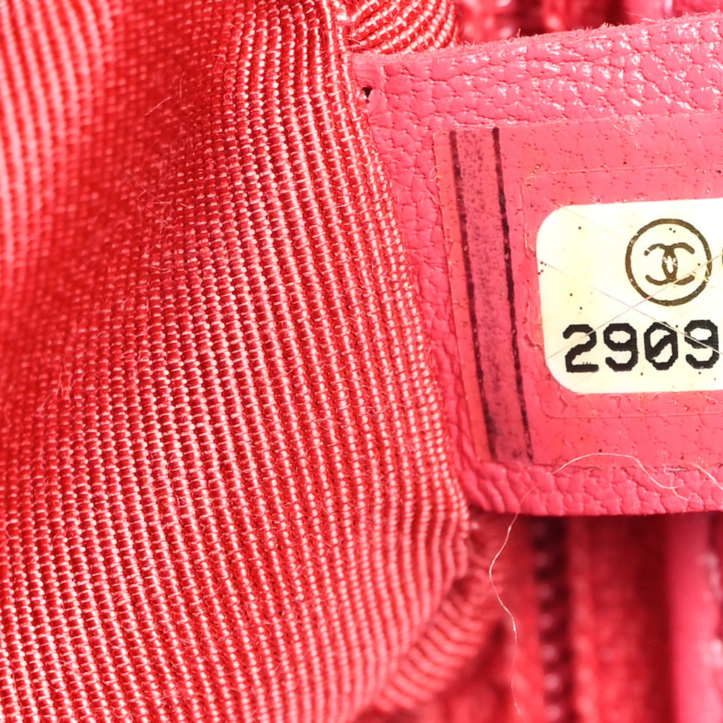 Goatskin Quilted Medium Chanel 19 Flap Pink