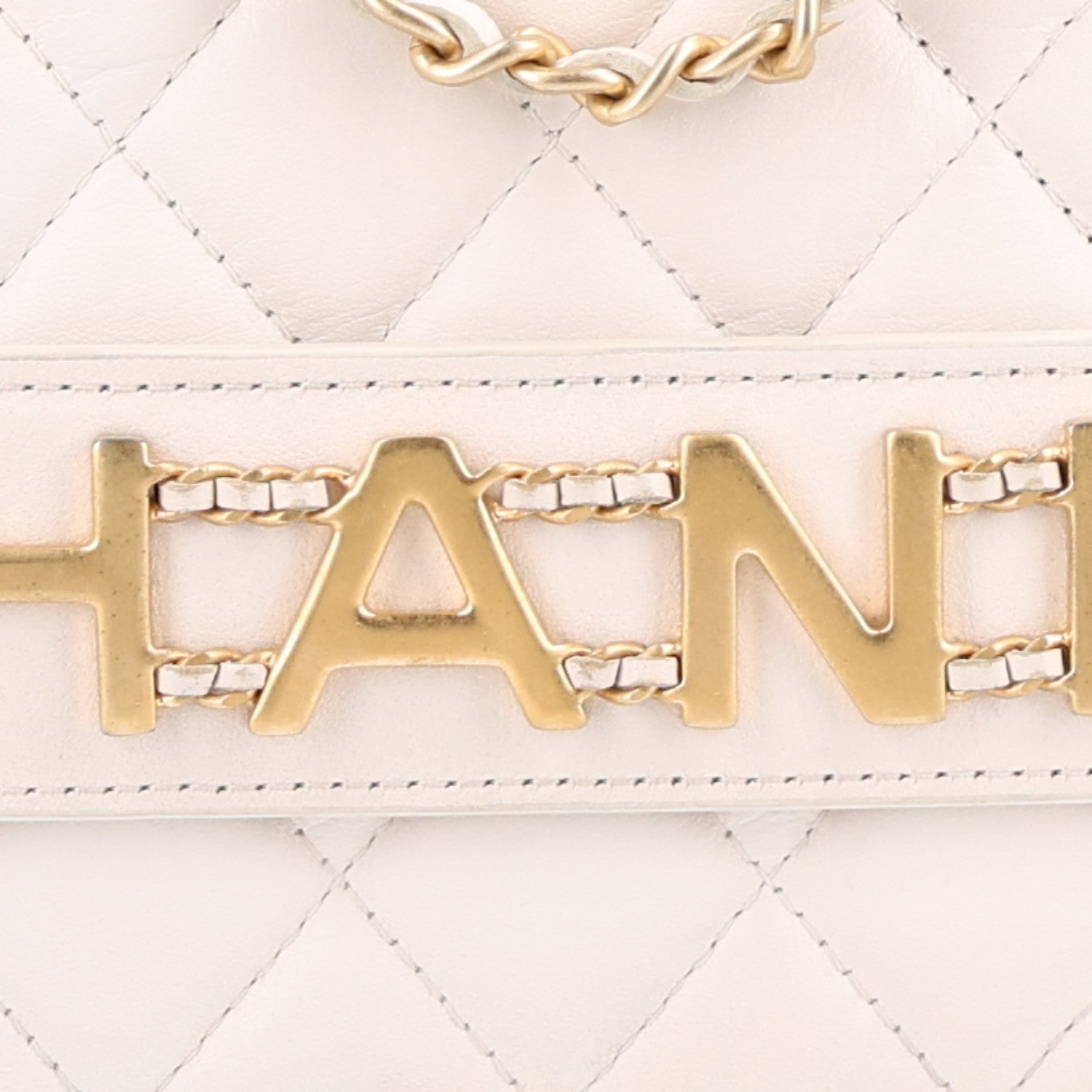 Calfskin Quilted Enchained Wallet On Chain WOC White