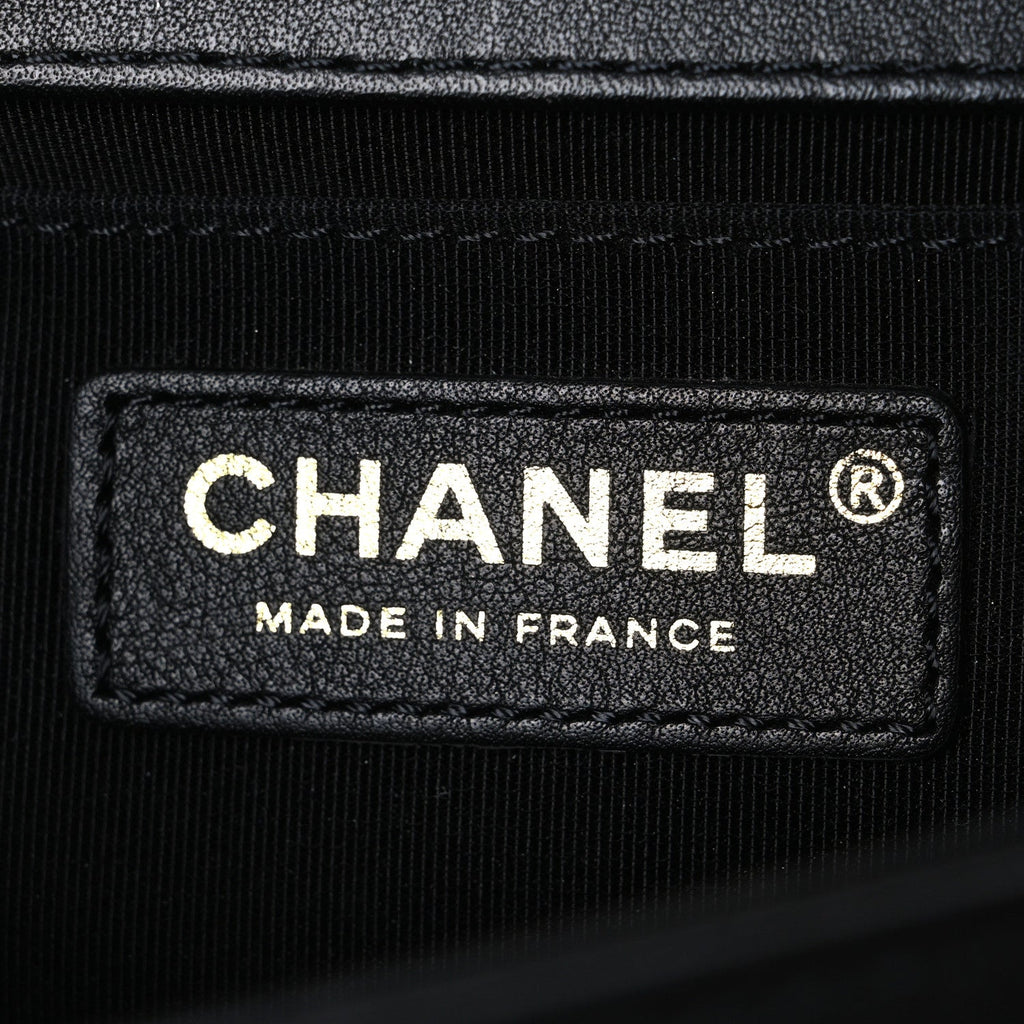 Lambskin Quilted Medium Chain Around Boy Flap Black