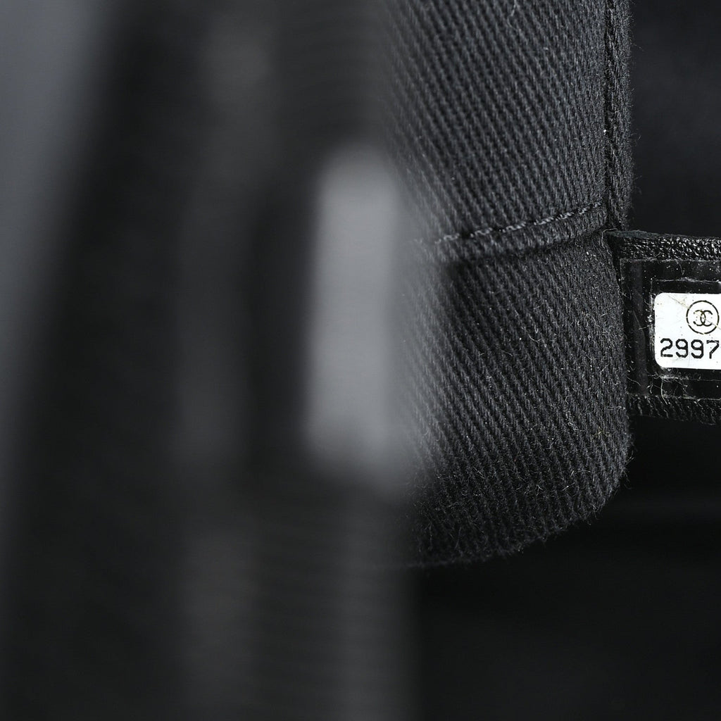 Canvas Pearl Medium Deauville Tote Black