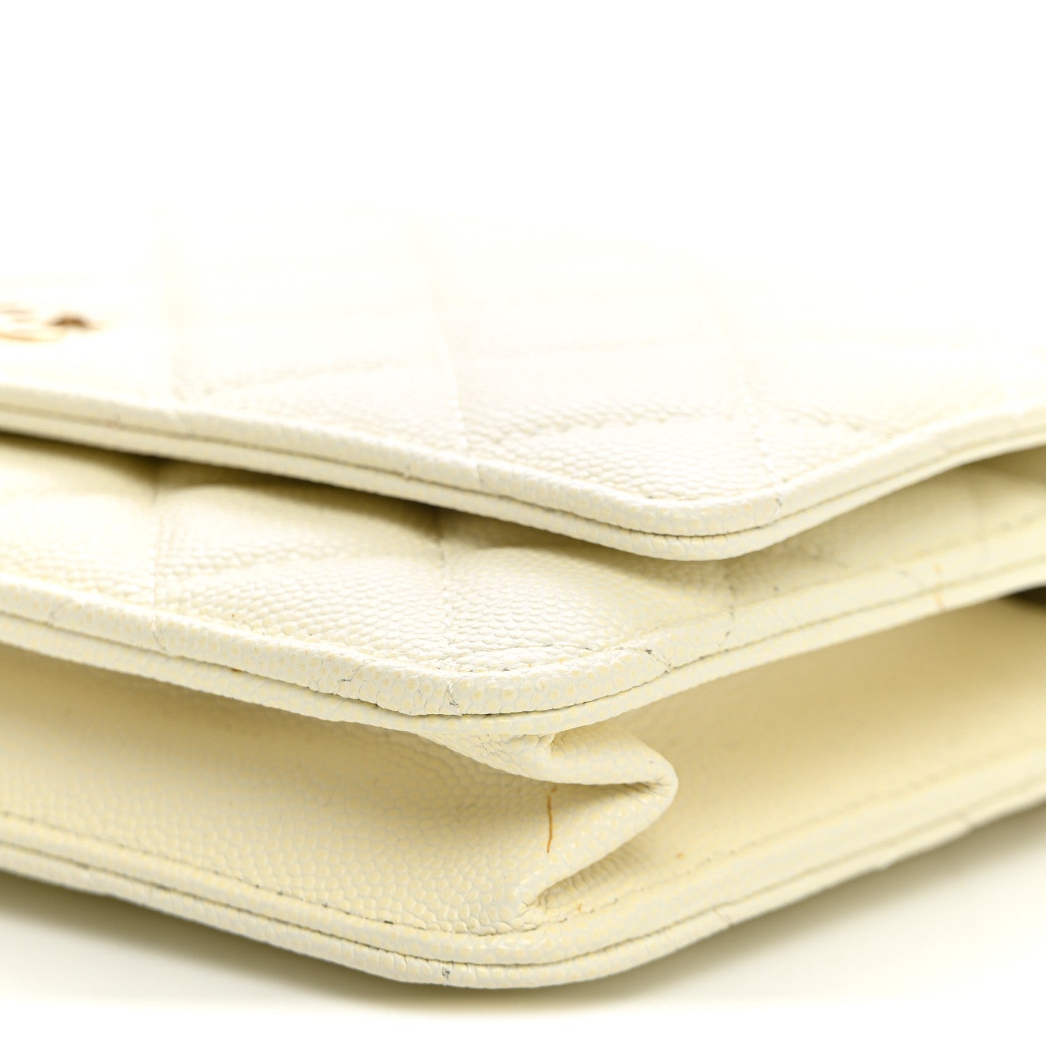 Caviar Quilted Wallet on Chain WOC White