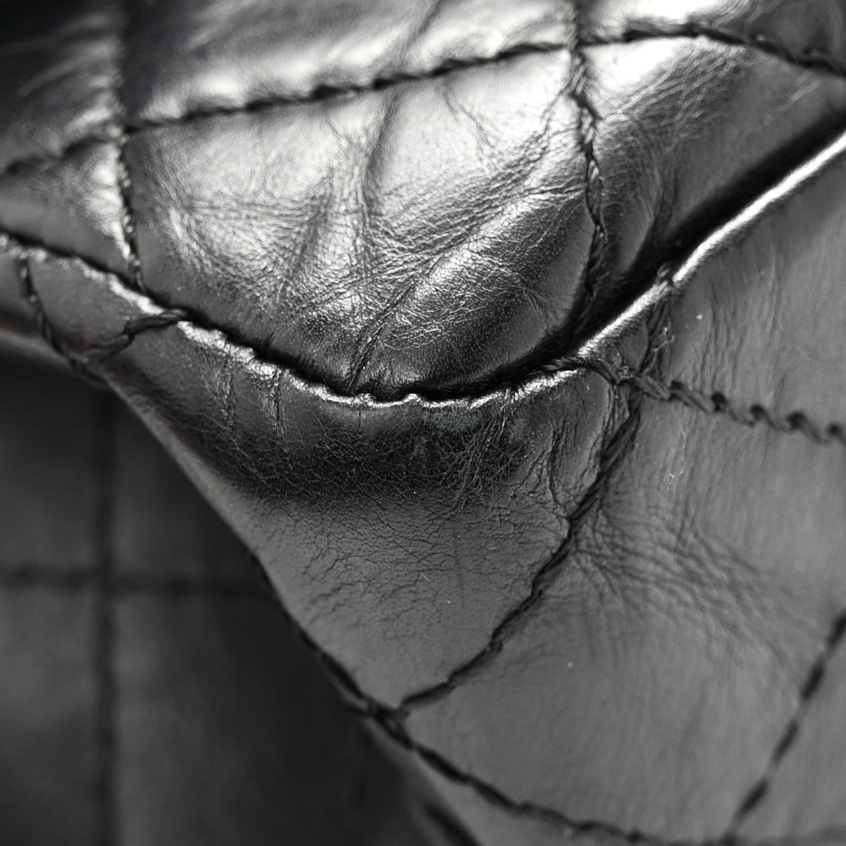 Aged Calfskin Quilted 2.55 Reissue 226 Flap Black