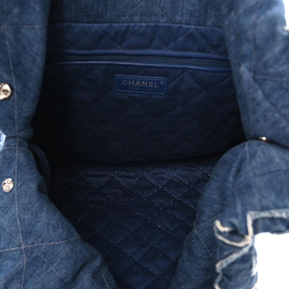 Denim Patchwork Logo Chanel 22 Blue