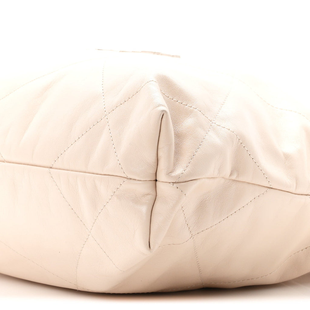 Shiny Calfskin Quilted Small Chanel 22 Ecru