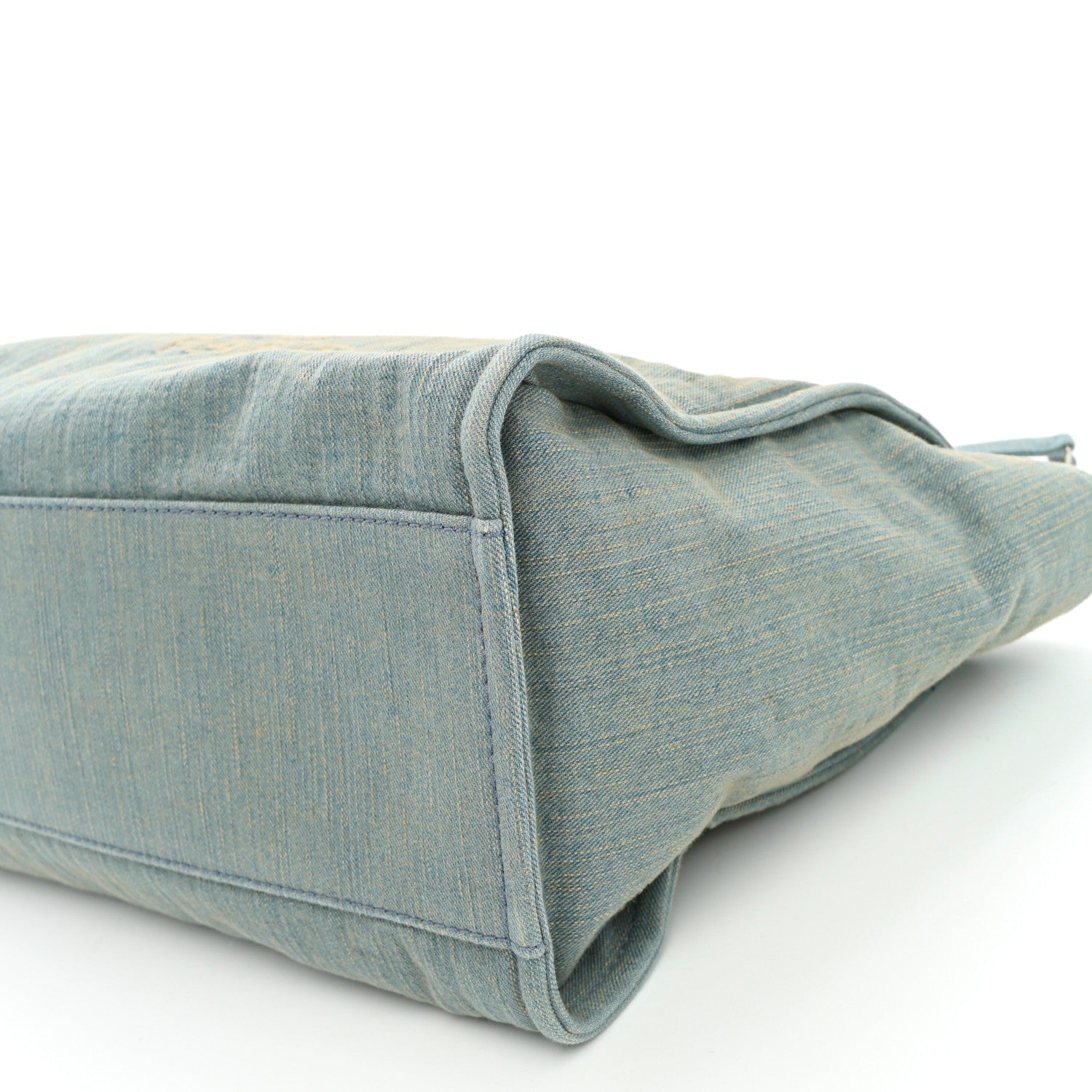 Denim Medium Deauville Tote Light Blue