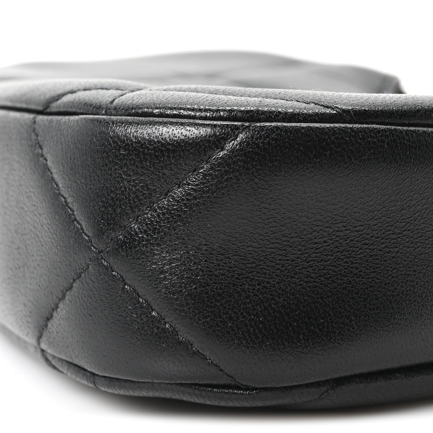 Lambskin Quilted Chanel 19 Hobo Clutch With Chain Black