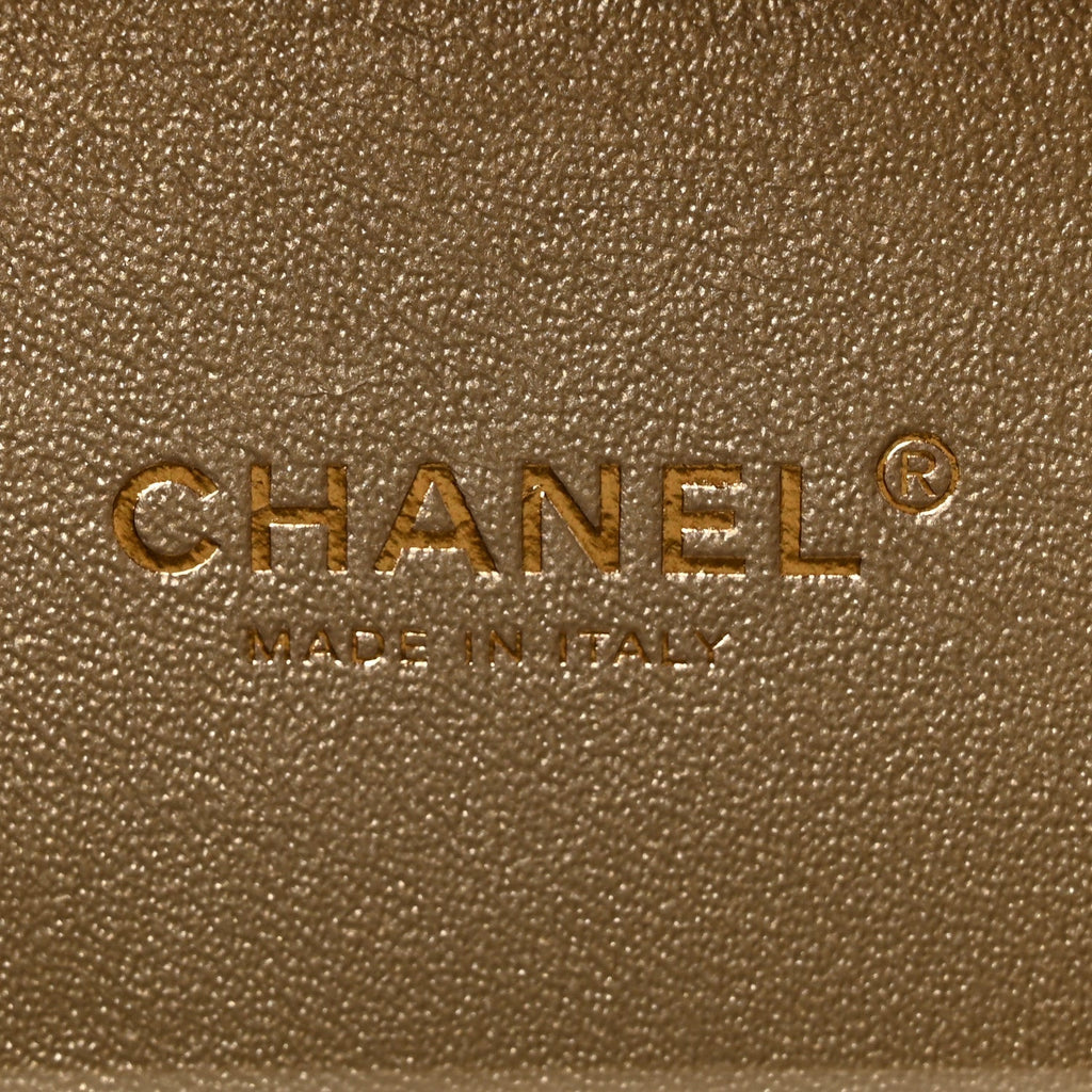 Raffia Calfskin Small CC Filigree Vanity Case Gold