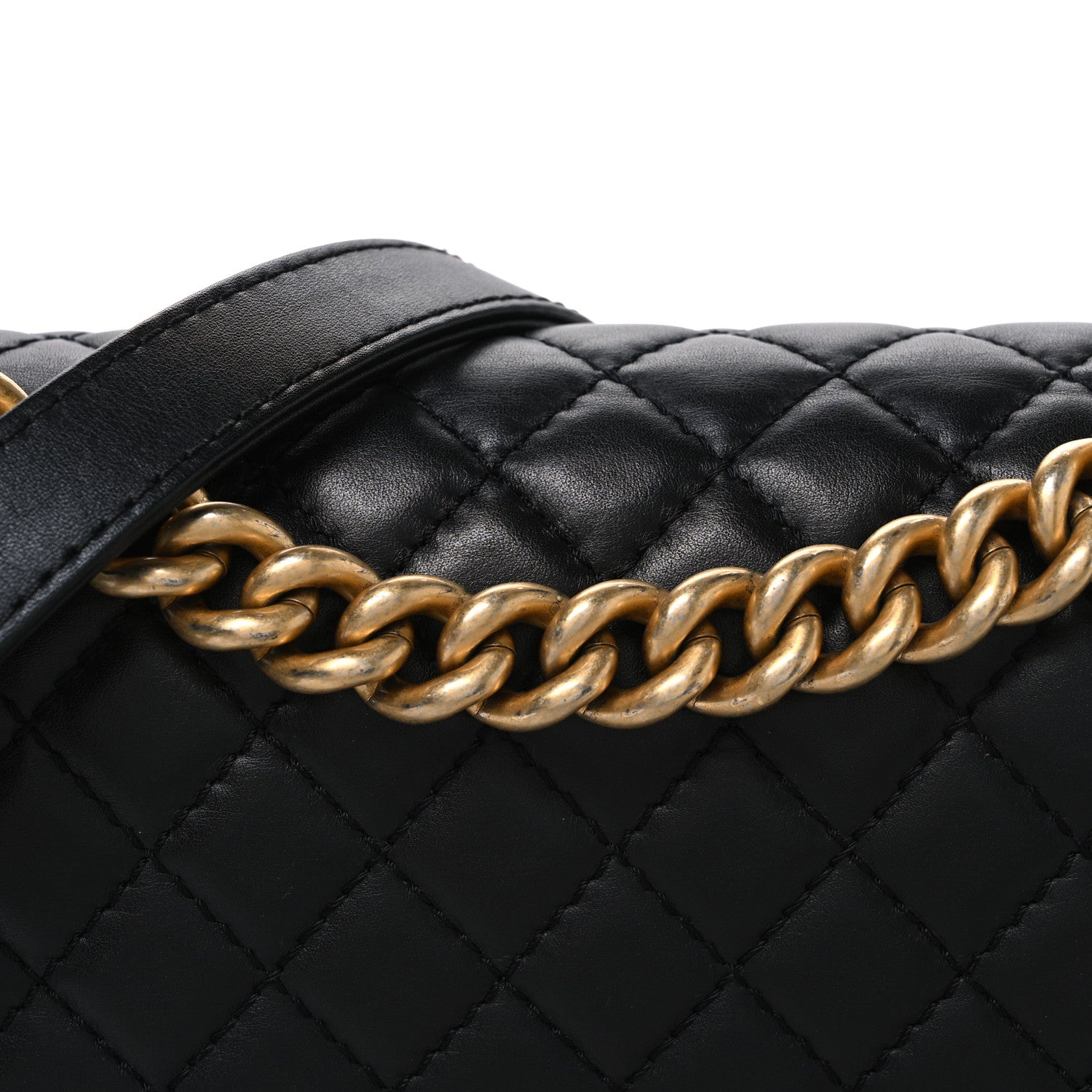 Lambskin Quilted Medium Chain Around Boy Flap Black