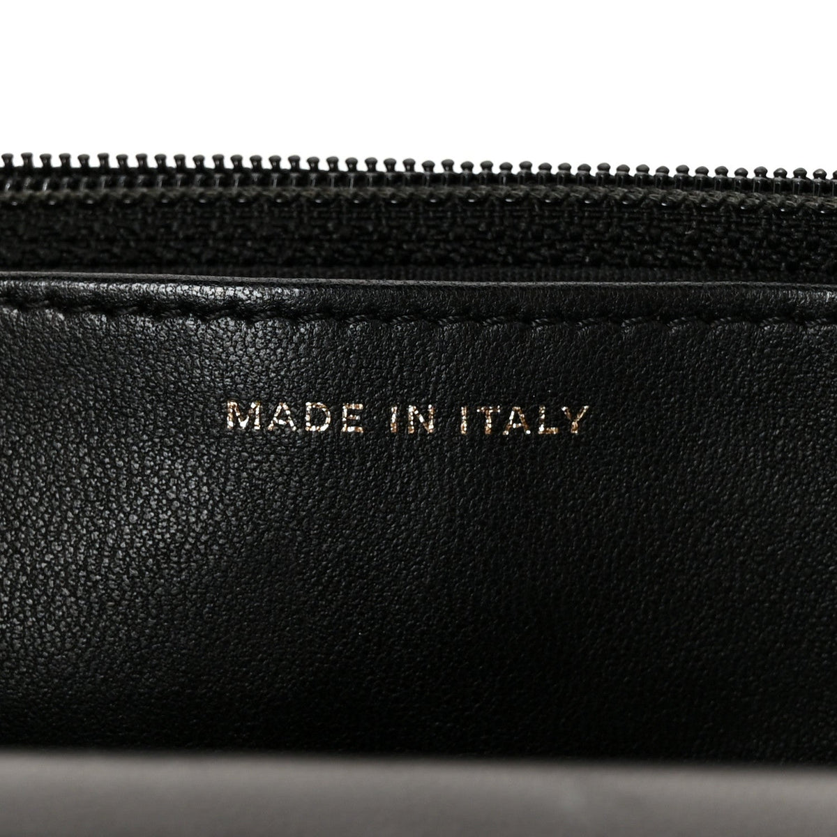 Lambskin Camellia Embossed Wallet On Chain WOC Black Gold