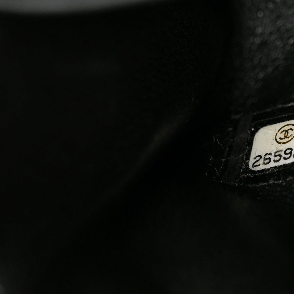 Aged Calfskin Quilted 2.55 Reissue Chain Waist Bag Black