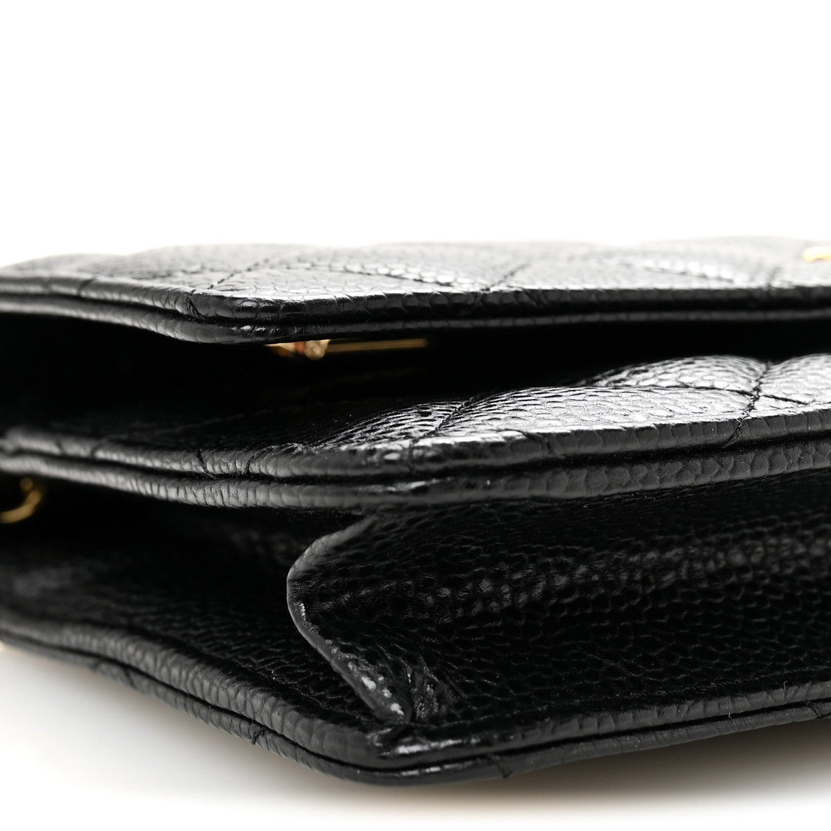 Caviar Quilted CC Turnlock Wallet On Chain WOC Black