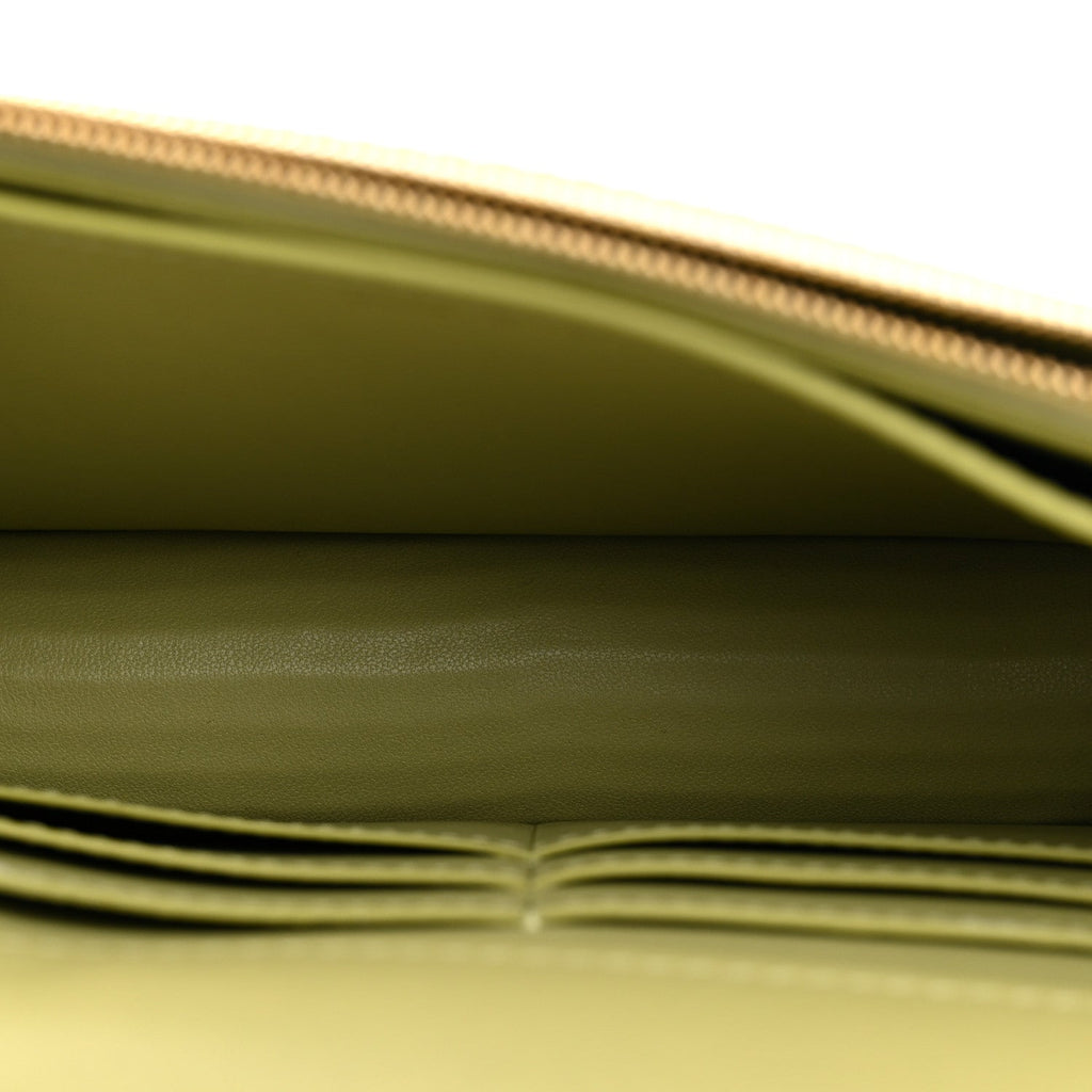 Calfskin Lizard Embossed Wallet On Chain WOC Green