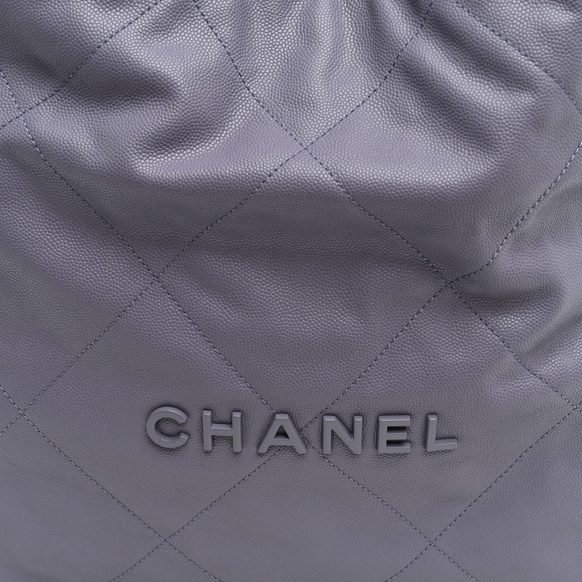 Shiny Caviar Quilted Monochrome Small Chanel 22 Light Purple