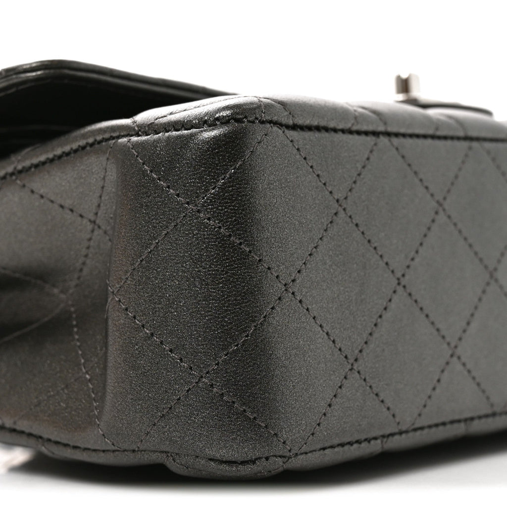 Metallic Lambskin Quilted Medium Double Flap Anthracite