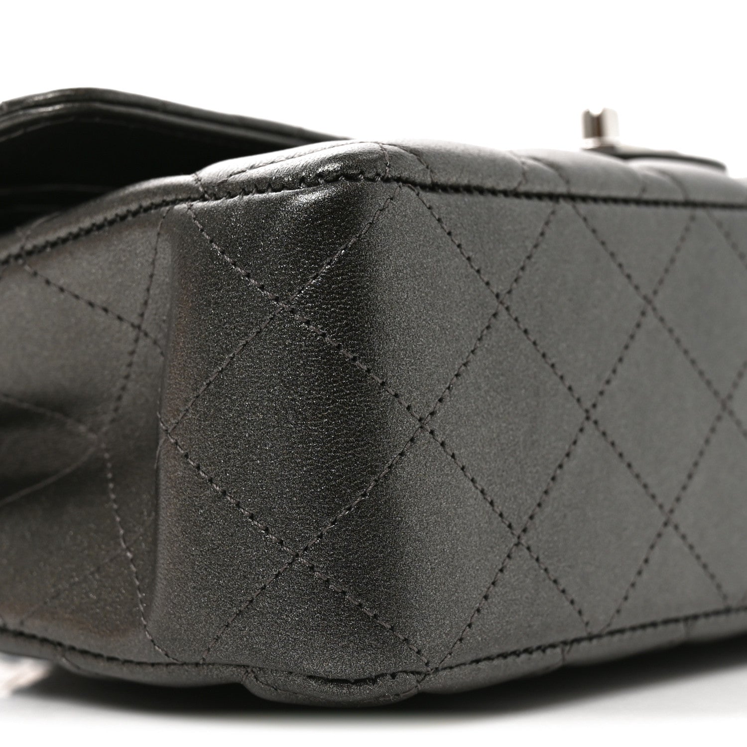 Metallic Lambskin Quilted Medium Double Flap Anthracite