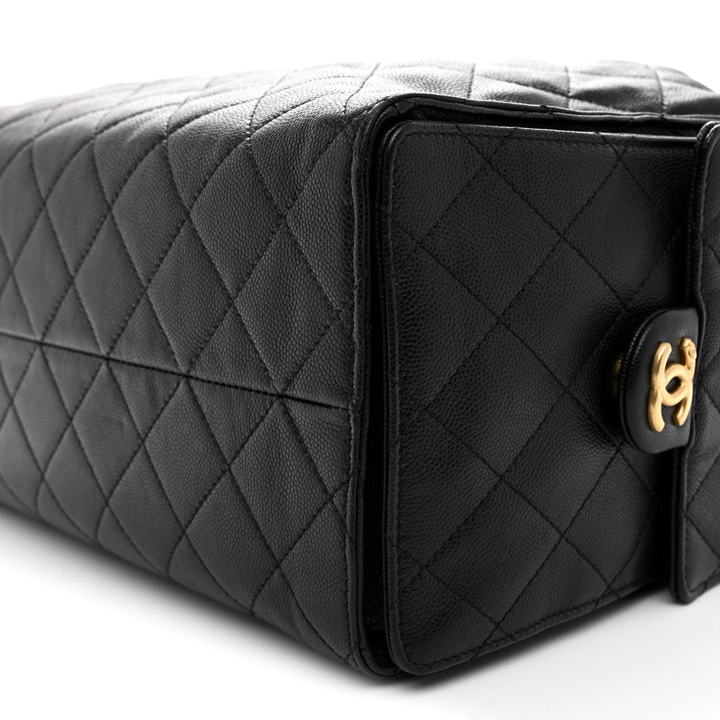 Caviar Quilted Medium Chanel 25 Handbag Black