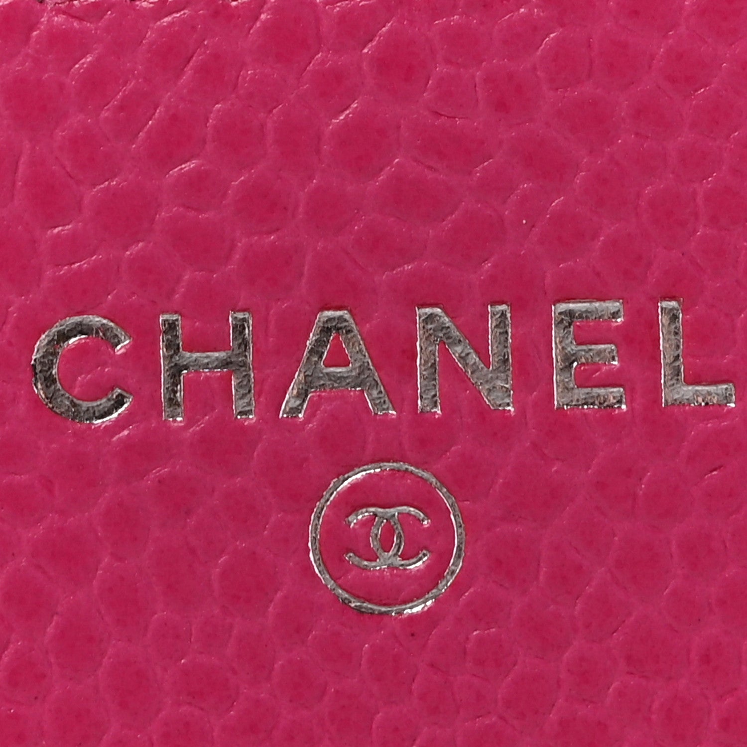 Caviar Enamel Quilted Wallet On Chain WOC Pink