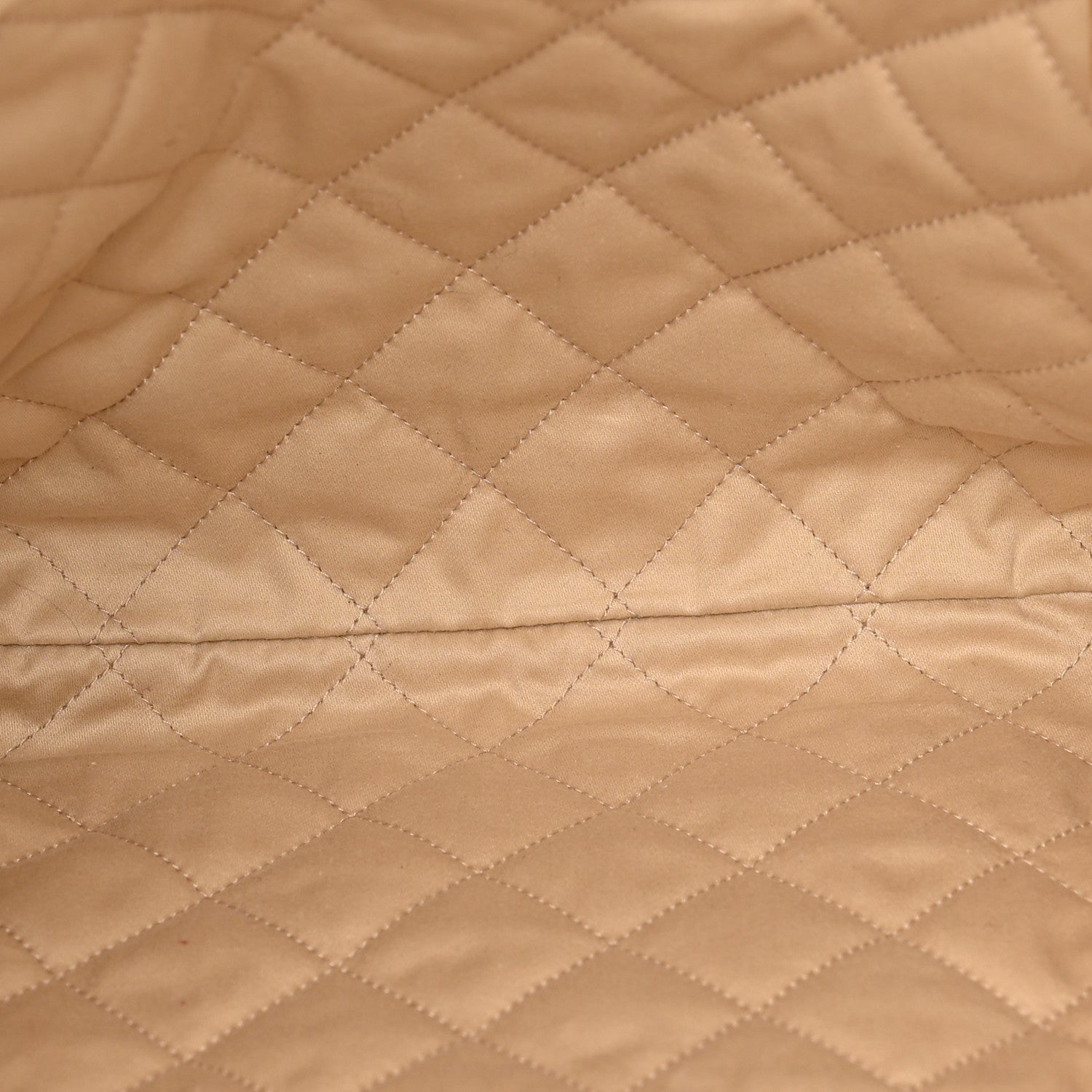 Shiny Calfskin Quilted Small Chanel 22 White