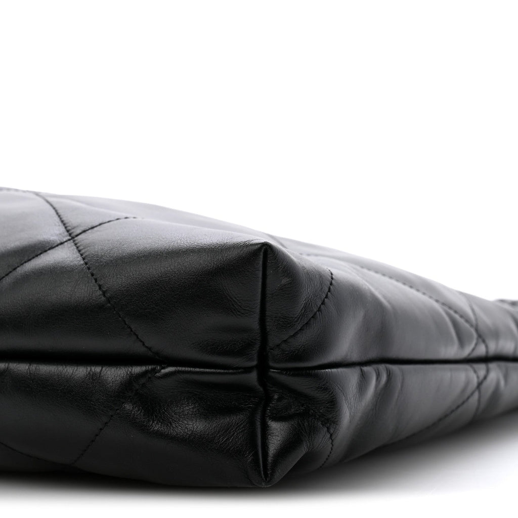 Shiny Calfskin Quilted Chanel 22 Black