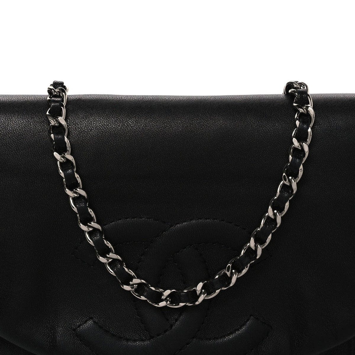 Lambskin Half Moon Wallet On Chain WOC Black