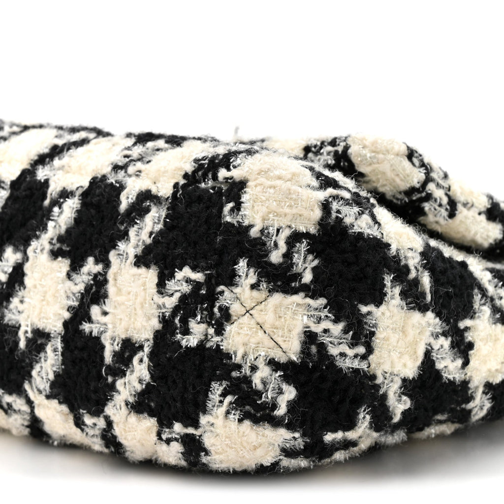 Tweed Quilted Medium Chanel 19 Flap Black Ecru White