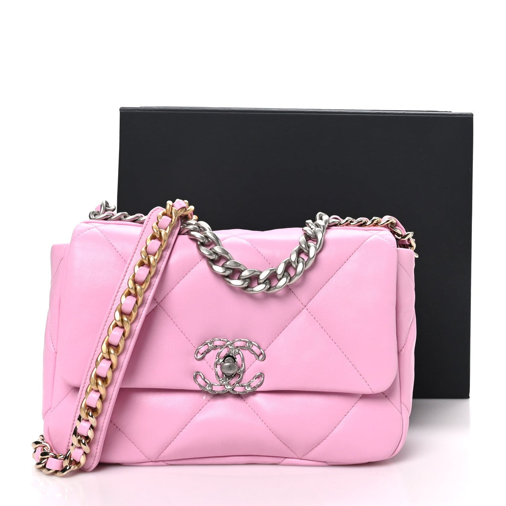 Lambskin Quilted Medium Chanel 19 Flap Lilac