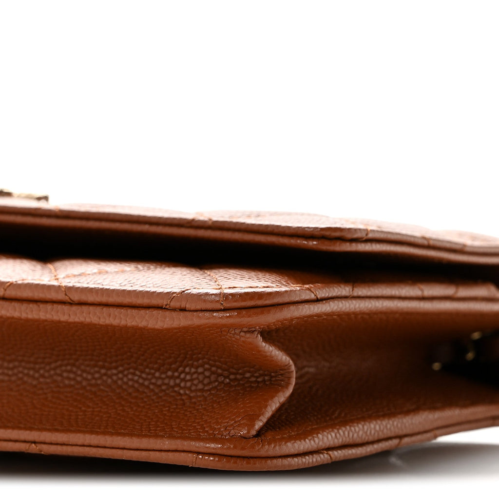 Shiny Caviar Quilted Strass Wallet On Chain WOC Light Brown
